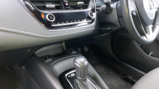 Toyota Corolla 1.8 VVT-i Hybrid Icon Tech 5dr CVT Hybrid Hatchback